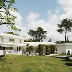 D'hotes La Louisiane Ares