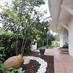 D'hotes La Louisiane Bed & Breakfast 4*