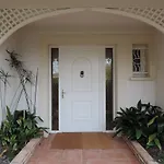 Bed & Breakfast D'hotes La Louisiane Ares