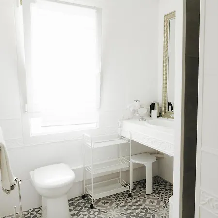 D'hotes La Louisiane فندق مبيت وإفطار 3*