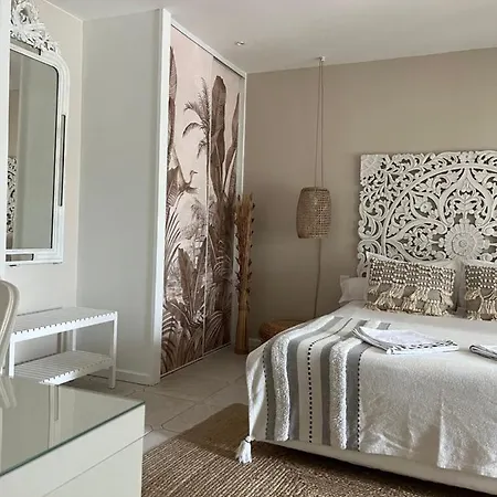 Chambres D'Hotes Villa La Louisiane Ares
