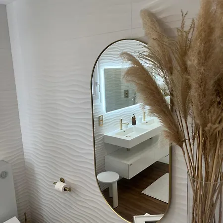 Chambres D'Hotes Villa La Louisiane Bed & Breakfast Ares