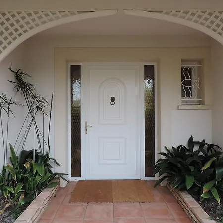 Bed & Breakfast Chambres D'Hotes Villa La Louisiane Ares